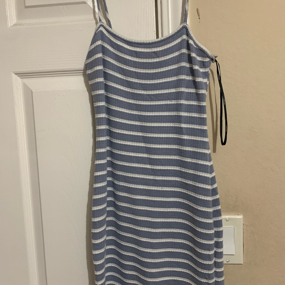 Knitted form fitting dress